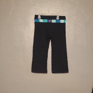 Lululemon Athletica Black/Blue Cropped Leggings Striped Waistband Sz 6 Preloved